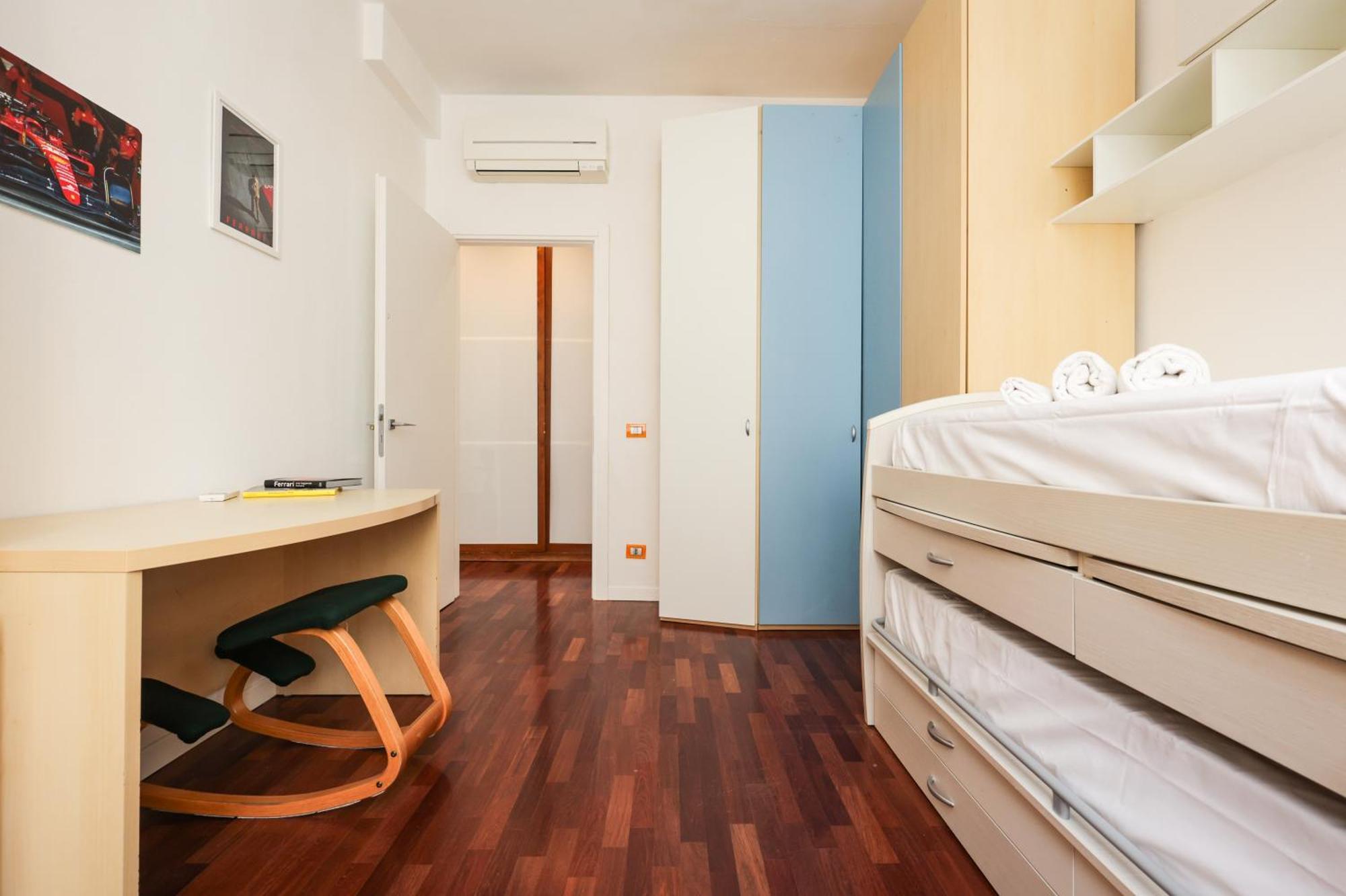 Modena Visit Apartment Exterior photo
